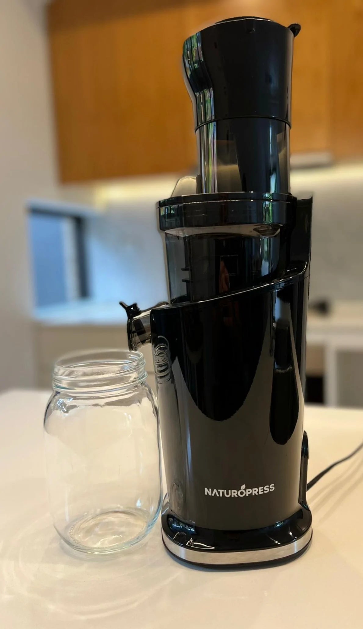 Cold Pressed Juicer vs Centrifugal Juicer - Which Is Better